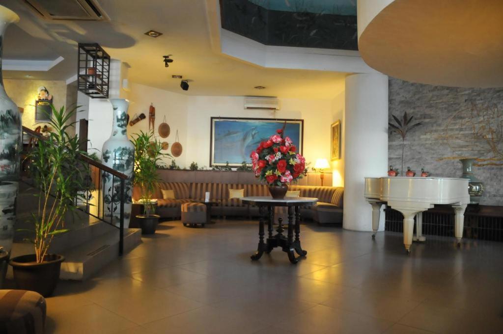 Losari 3* Makassar