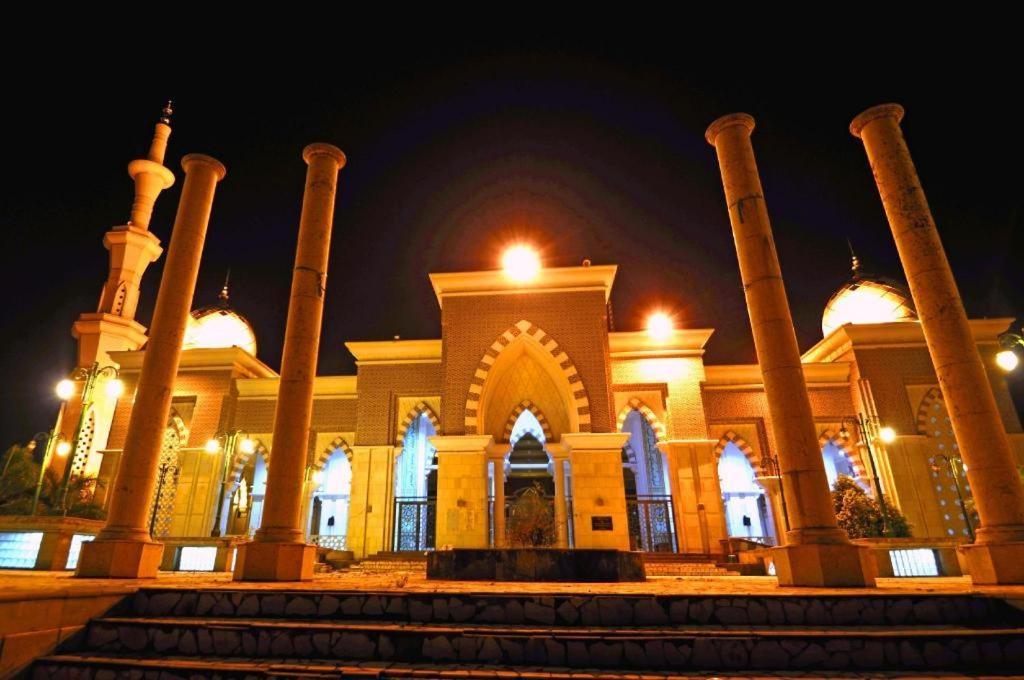 Losari 3* Makassar