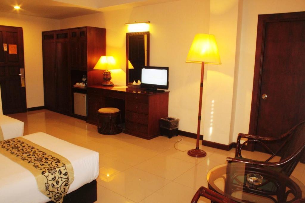 Losari 3* Makassar